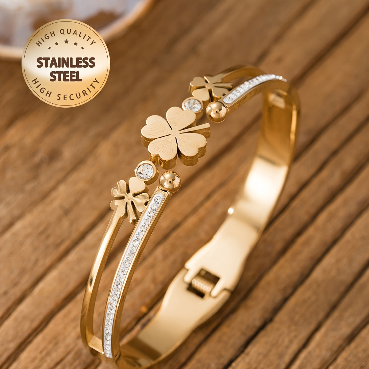 18k Leaf clover bangle
