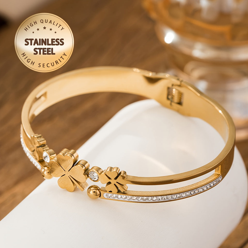 18k Leaf clover bangle